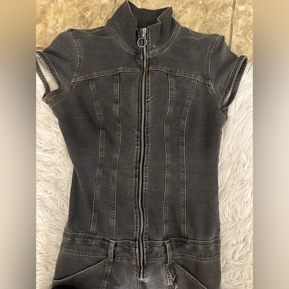 Y2K J-Lo Jumpsuit. Jennifer Lopez. Vintage early 2000s. Rare find. Size L - Picture 9 of 15